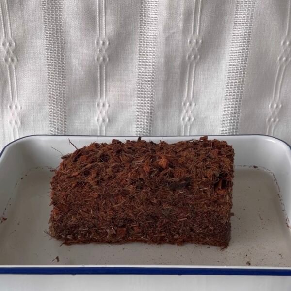 Coir-ditioner 500g bricks - Image 7